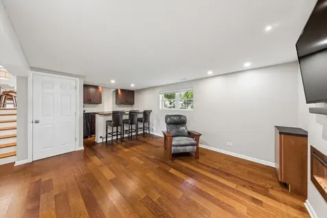 126 South Washington Street Westmont IL 60559