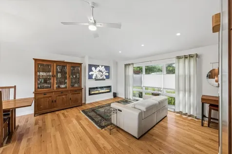 126 South Washington Street Westmont IL 60559