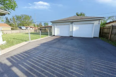 2414 Garden Street Joliet IL 60435