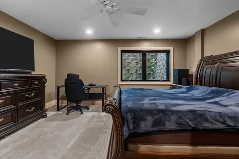19802 Dunham Road Woodstock IL 60098