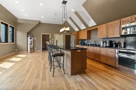 19802 Dunham Road Woodstock IL 60098