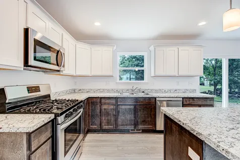 1603 Hollyhock Street Harvard IL 60033