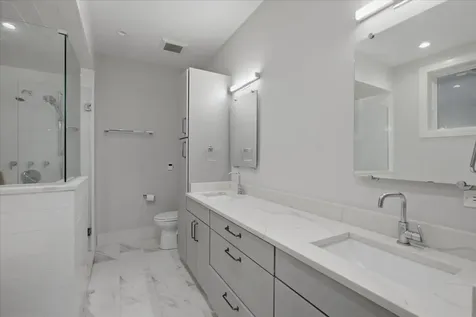 3049 North Clybourn Avenue Chicago IL 60618