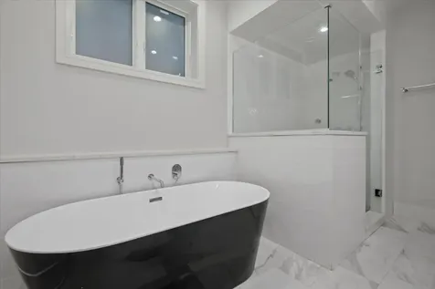 3049 North Clybourn Avenue Chicago IL 60618