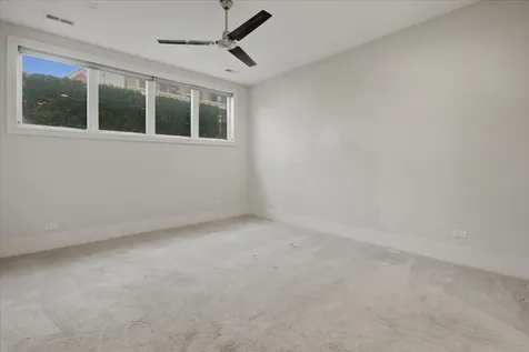 3049 North Clybourn Avenue Chicago IL 60618
