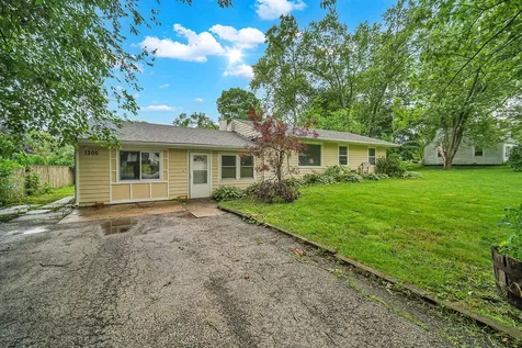 1305 Wilson Court Zion IL 60099