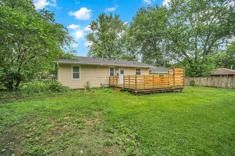 1305 Wilson Court Zion IL 60099