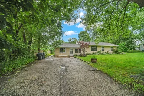 1305 Wilson Court Zion IL 60099