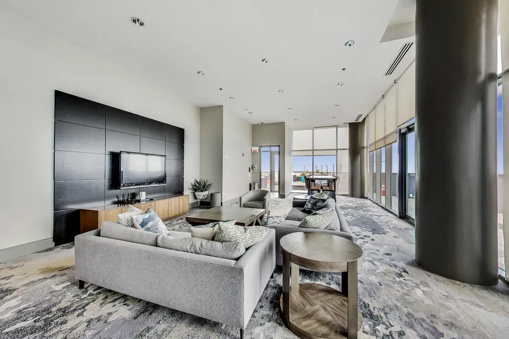 600 North Lake Shore Drive Chicago IL 60611