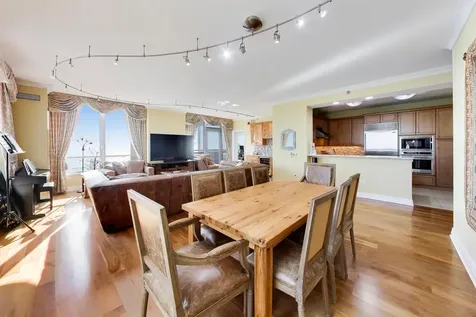 600 North Lake Shore Drive Chicago IL 60611