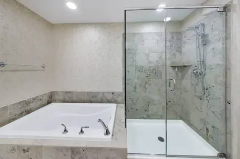 600 North Lake Shore Drive Chicago IL 60611