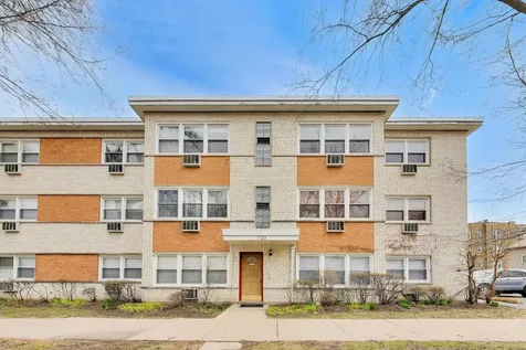 7123 North Damen Avenue Chicago IL 60645