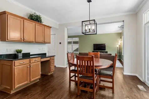 3520 Antoine Place St. Charles IL 60175