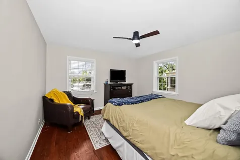 2314 Simpson Street Evanston IL 60201
