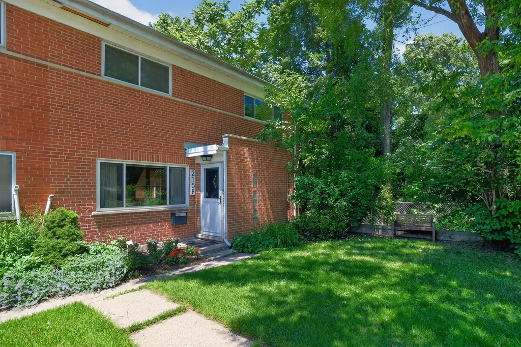 215 Dodge Avenue Evanston IL 60202