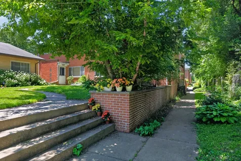 215 Dodge Avenue Evanston IL 60202
