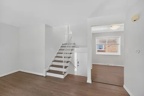 215 Dodge Avenue Evanston IL 60202