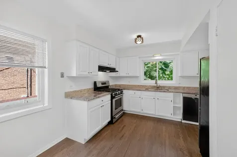 215 Dodge Avenue Evanston IL 60202