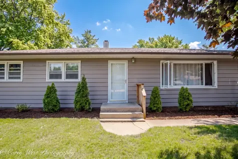 220 Swanson Road Sycamore IL 60178