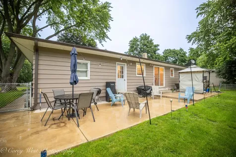 220 Swanson Road Sycamore IL 60178