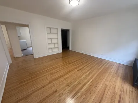 7353 North Damen Avenue Chicago IL 60645