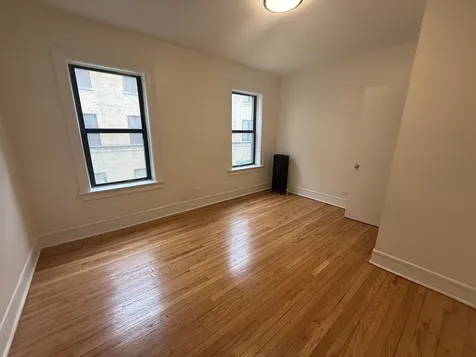 7353 North Damen Avenue Chicago IL 60645
