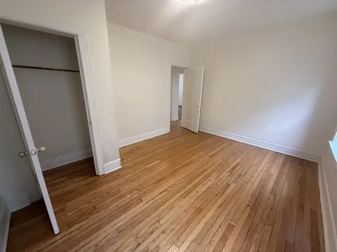 7353 North Damen Avenue Chicago IL 60645