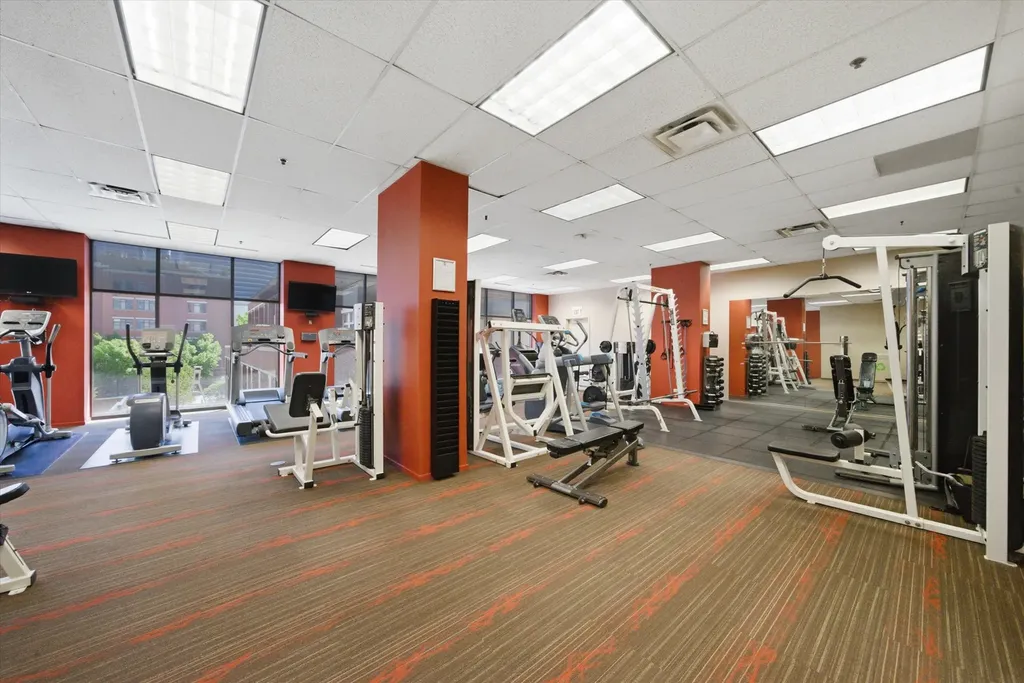 330 North Jefferson Street Chicago IL 60661