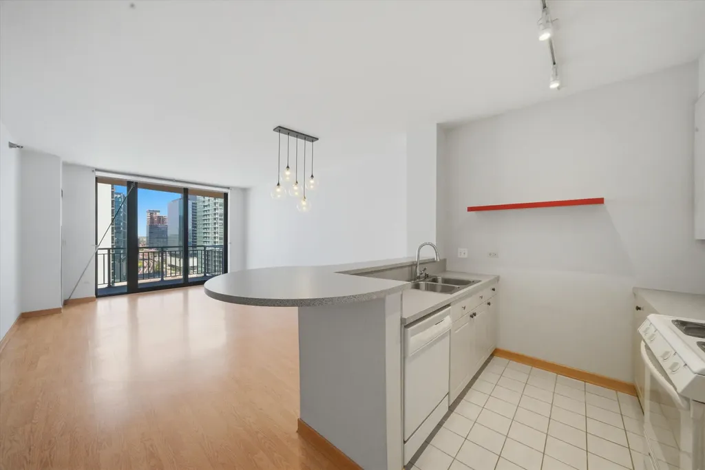 330 North Jefferson Street Chicago IL 60661