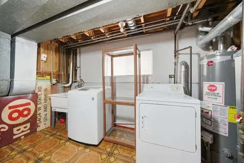 10725 South Rutherford Avenue Worth IL 60482