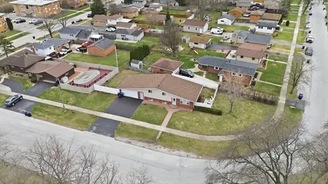 10725 South Rutherford Avenue Worth IL 60482