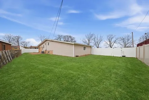 10725 South Rutherford Avenue Worth IL 60482