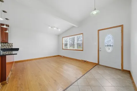 10725 South Rutherford Avenue Worth IL 60482