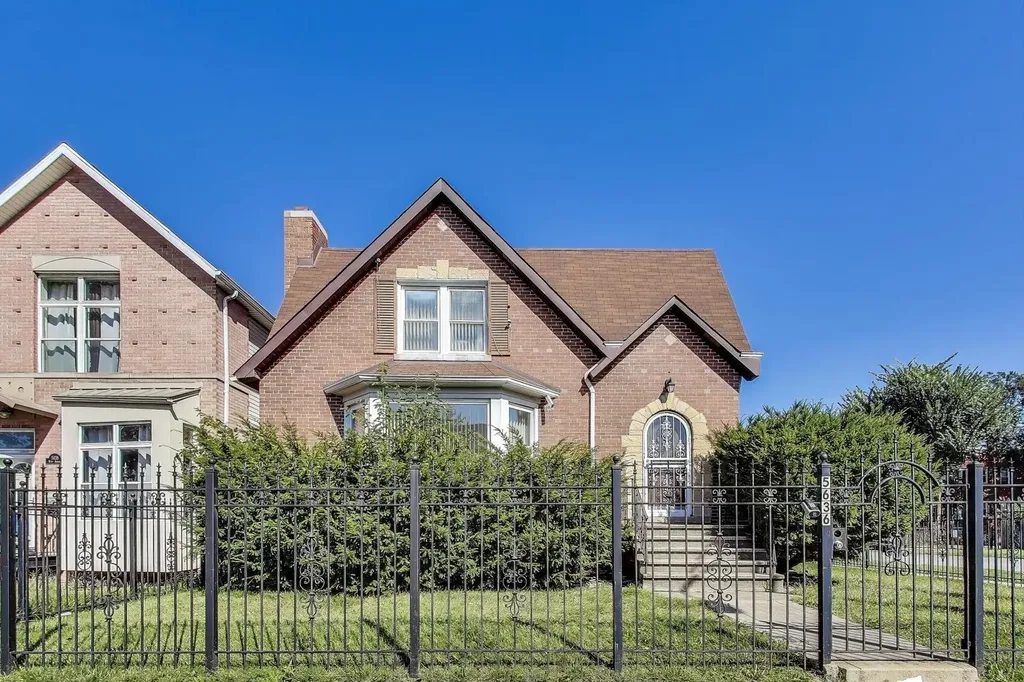 5636 West Augusta Boulevard Chicago IL 60651