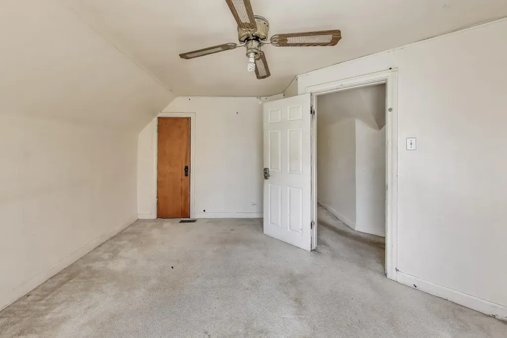 5636 West Augusta Boulevard Chicago IL 60651