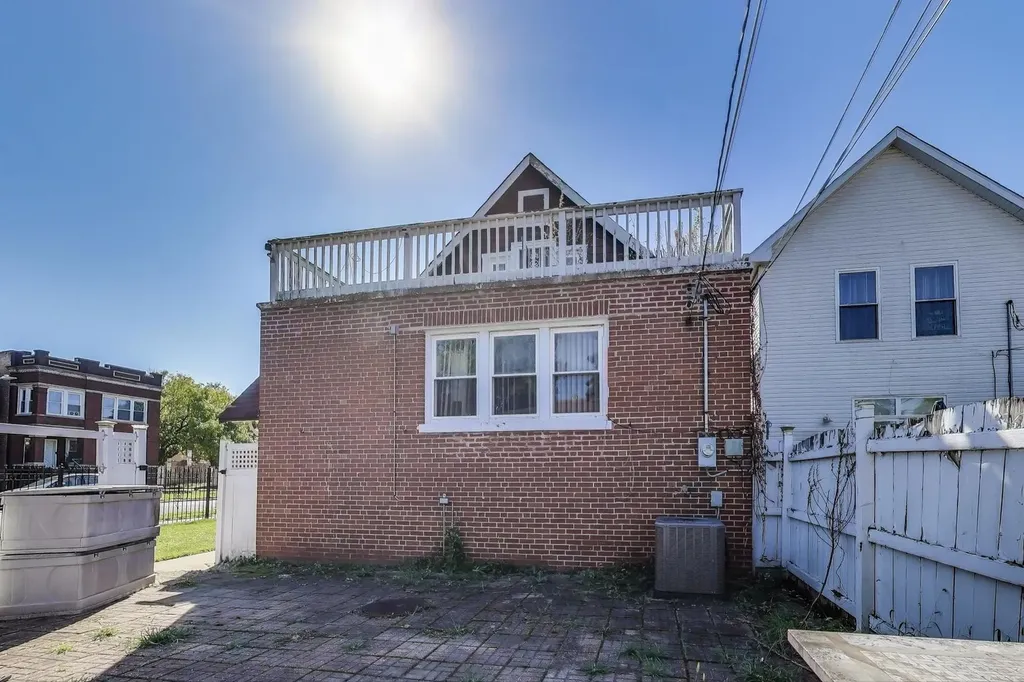 5636 West Augusta Boulevard Chicago IL 60651