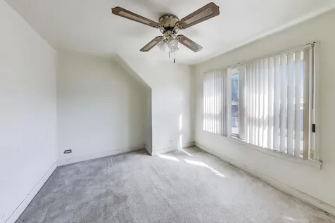 5636 West Augusta Boulevard Chicago IL 60651