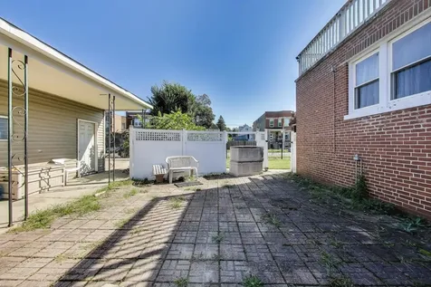5636 West Augusta Boulevard Chicago IL 60651