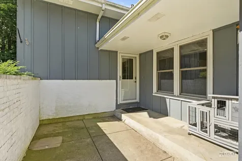 303 Center Parkway Yorkville IL 60560