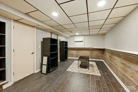 303 Center Parkway Yorkville IL 60560