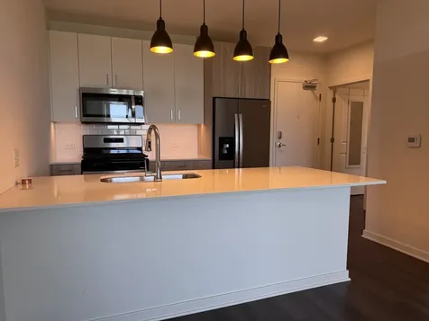 122 East Northwest Highway Mount Prospect IL 60056