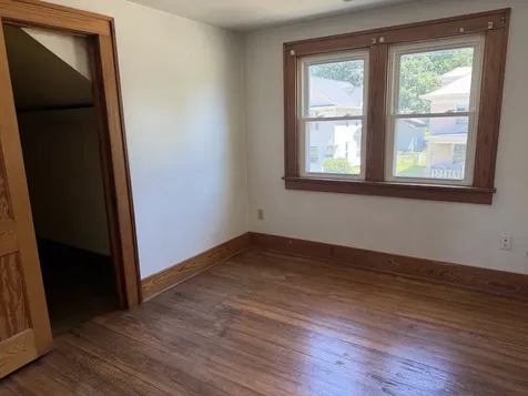 303 12TH Avenue Sterling IL 61081