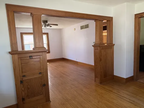 303 12TH Avenue Sterling IL 61081