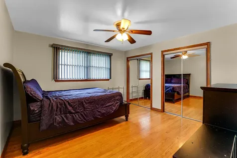 17106 Ingleside Avenue South Holland IL 60473