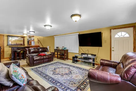 17106 Ingleside Avenue South Holland IL 60473