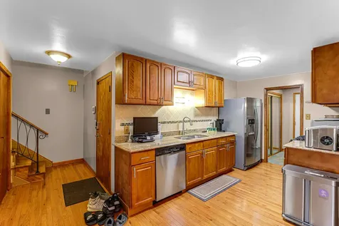 17106 Ingleside Avenue South Holland IL 60473