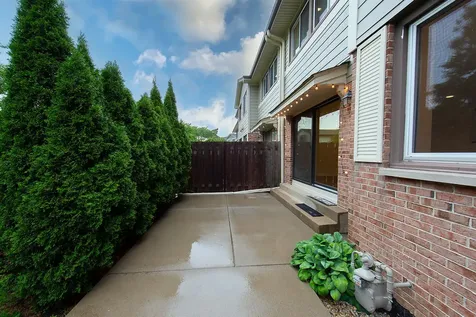 408 Mallard Drive Deerfield IL 60015
