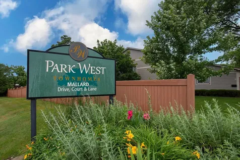 408 Mallard Drive Deerfield IL 60015