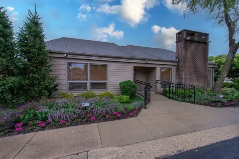 408 Mallard Drive Deerfield IL 60015
