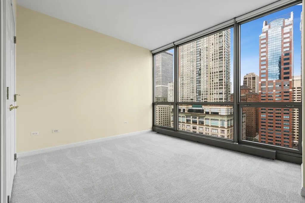 21 East Huron Street Chicago IL 60611